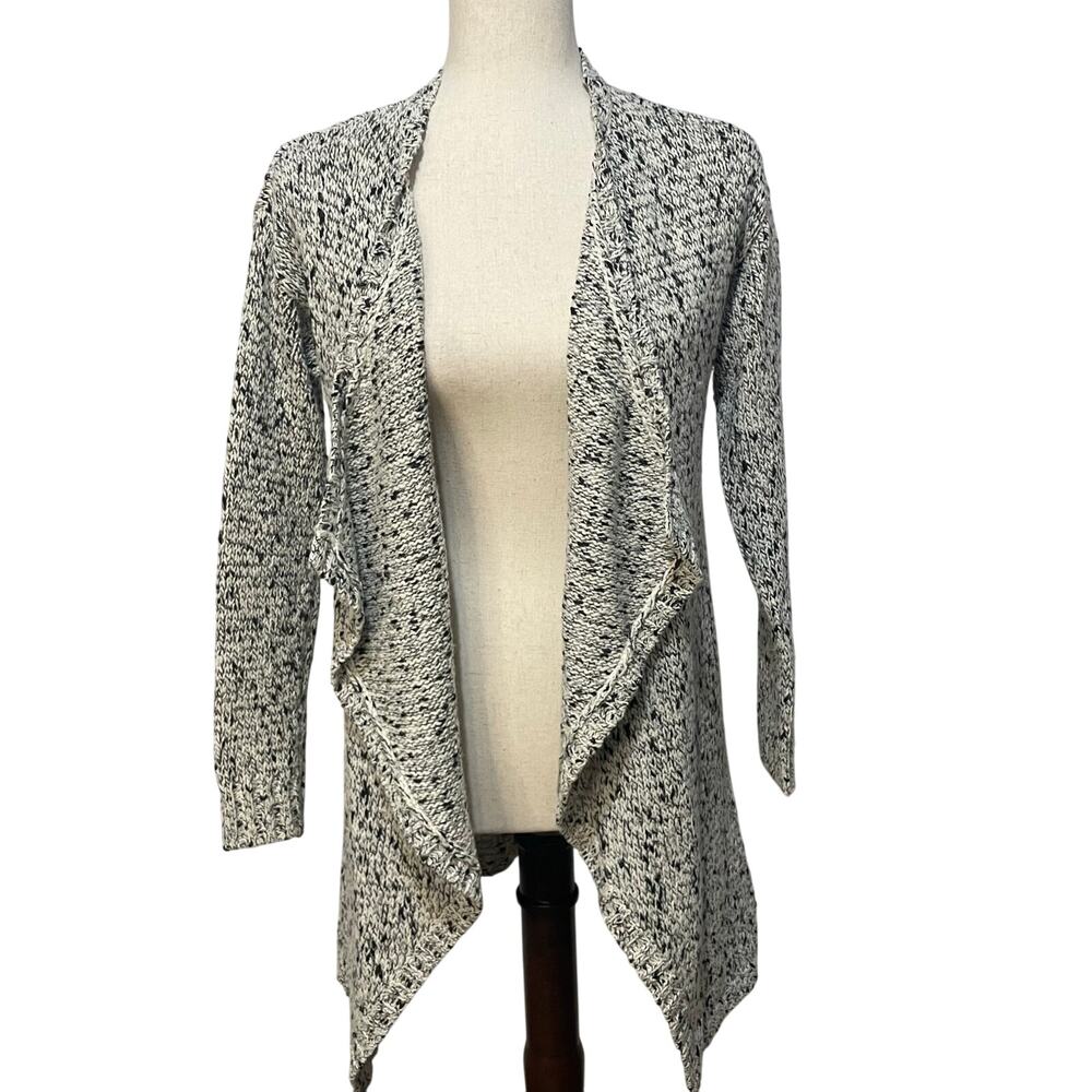Divided H&M Cardigan Chunky Knit Sweater Open Front Women's sz XS Cream Black